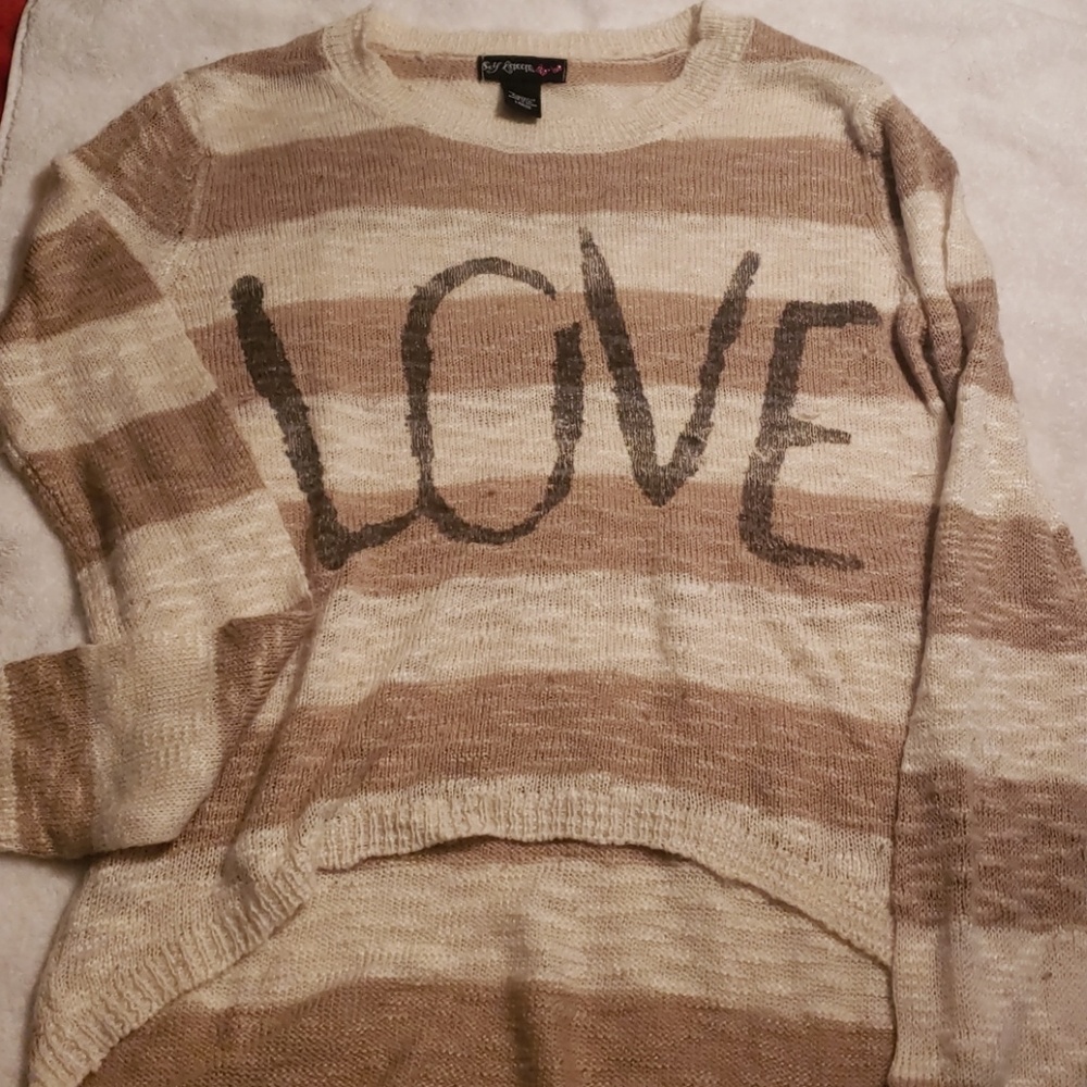 Sweatshirt